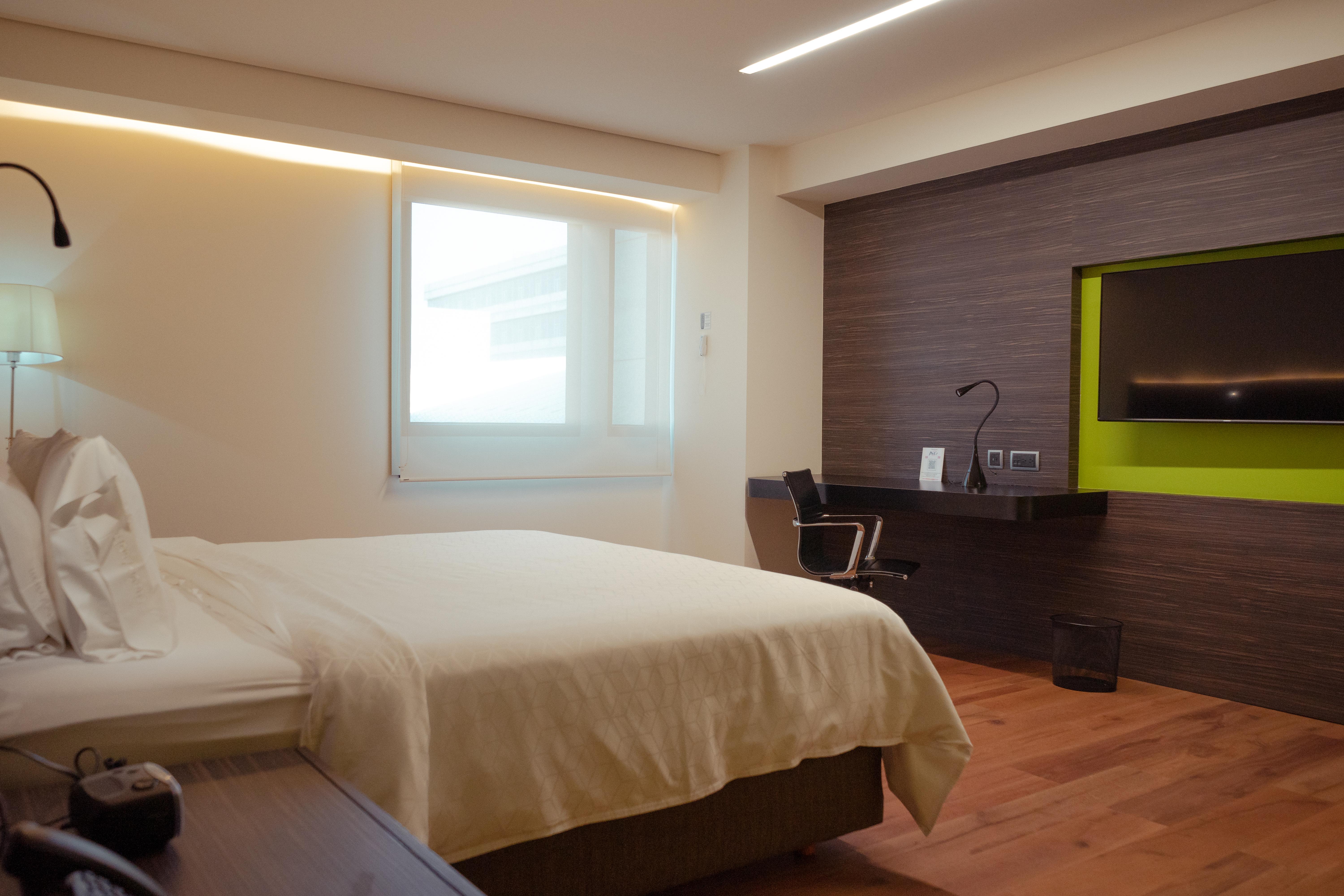 Holiday Inn Express Mexico Aeropuerto By Ihg, Mexico City
